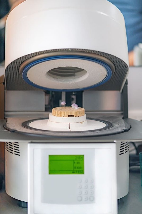 What Are the Latest Developments in Custom Prosthetics for UK Amputees?